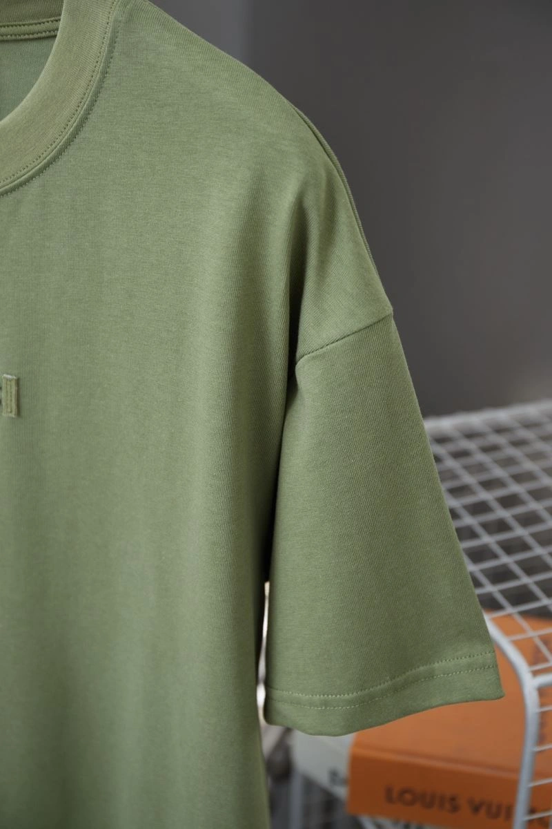 Timeless Gucci T-Shirts 128440