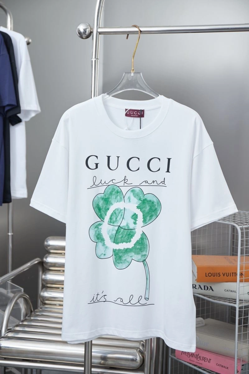 Unisex Gucci T-Shirts 128439