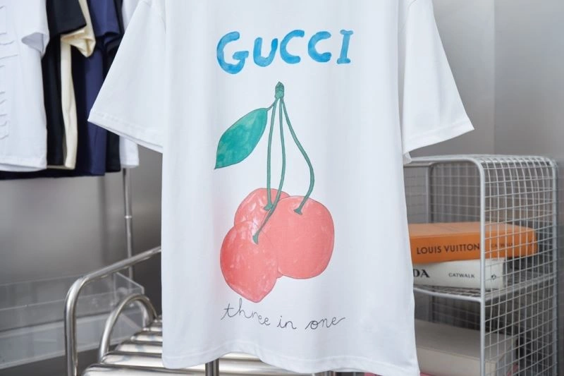 Gucci T-Shirts ZipUp 128438