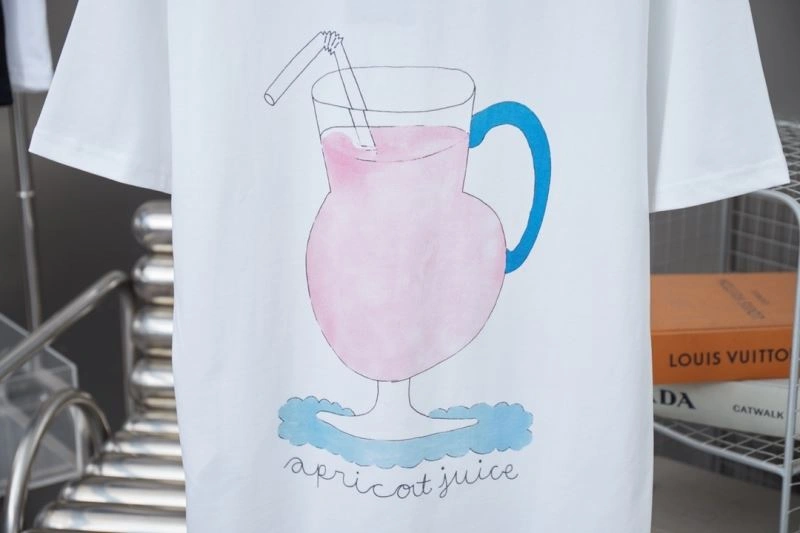WaterResistant Gucci T-Shirts 128435