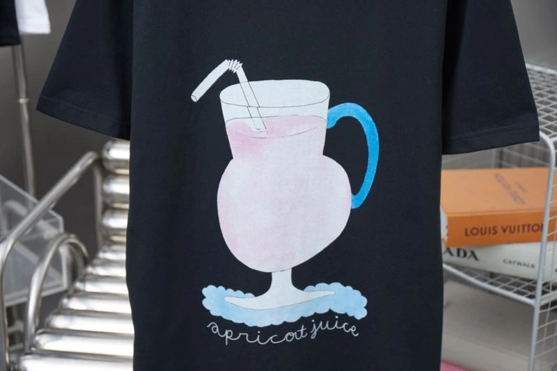 Neat Gucci T-Shirts 128431