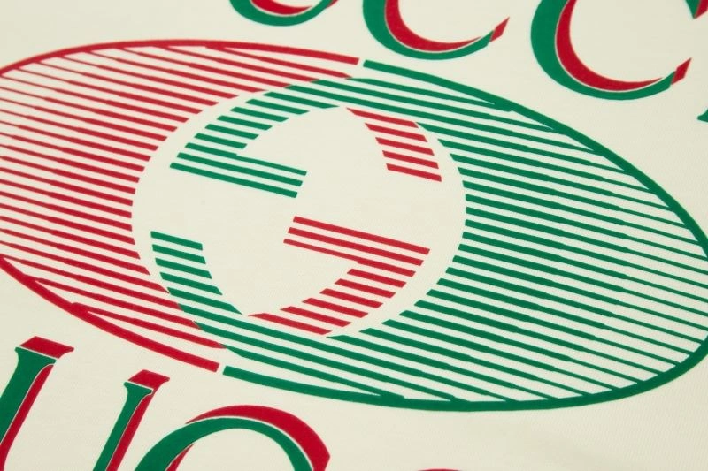 Unisex Gucci T-Shirts 128417