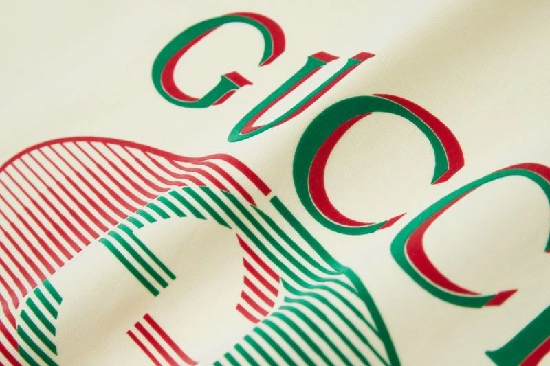 Unisex Gucci T-Shirts 128417