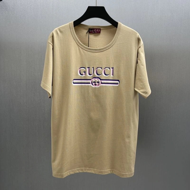 Gucci T-Shirts FashionForward 128383