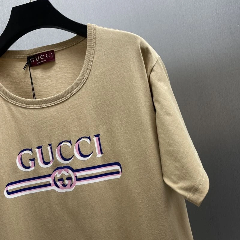 Gucci T-Shirts FashionForward 128383