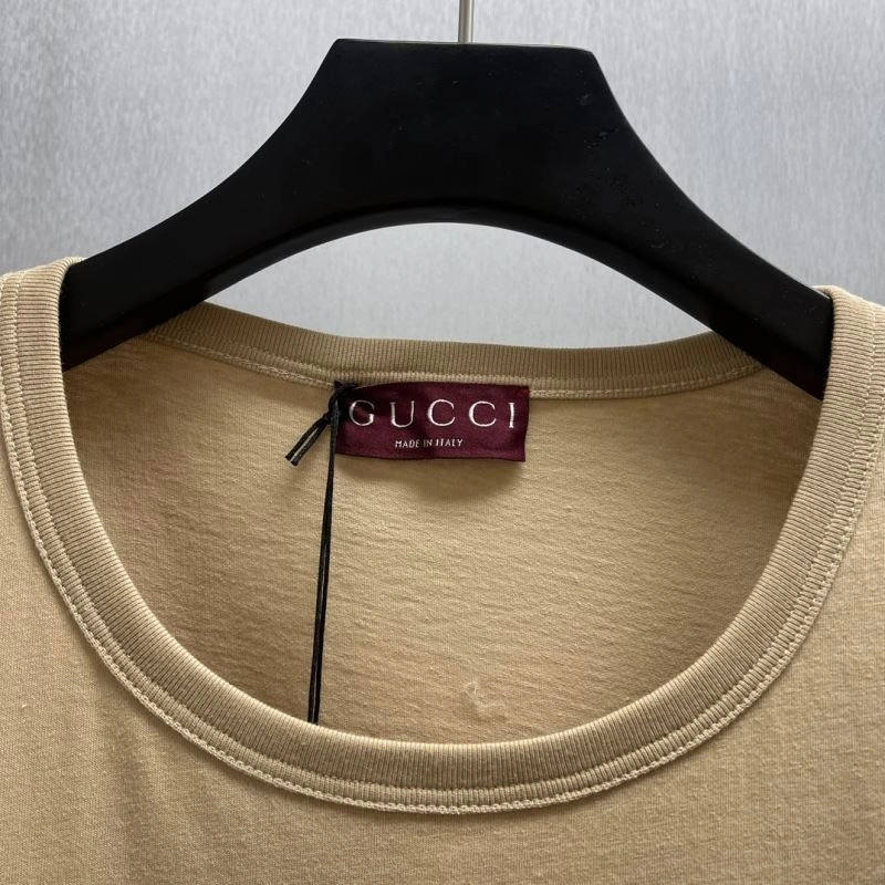 Gucci T-Shirts FashionForward 128383