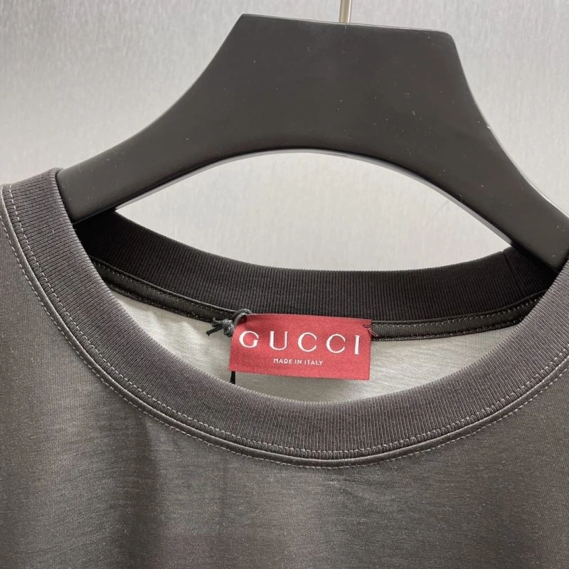 Gucci T-Shirts Snug 128373