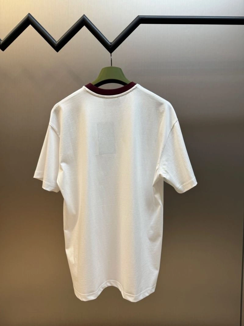 Gucci T-Shirts FreshLook 128374