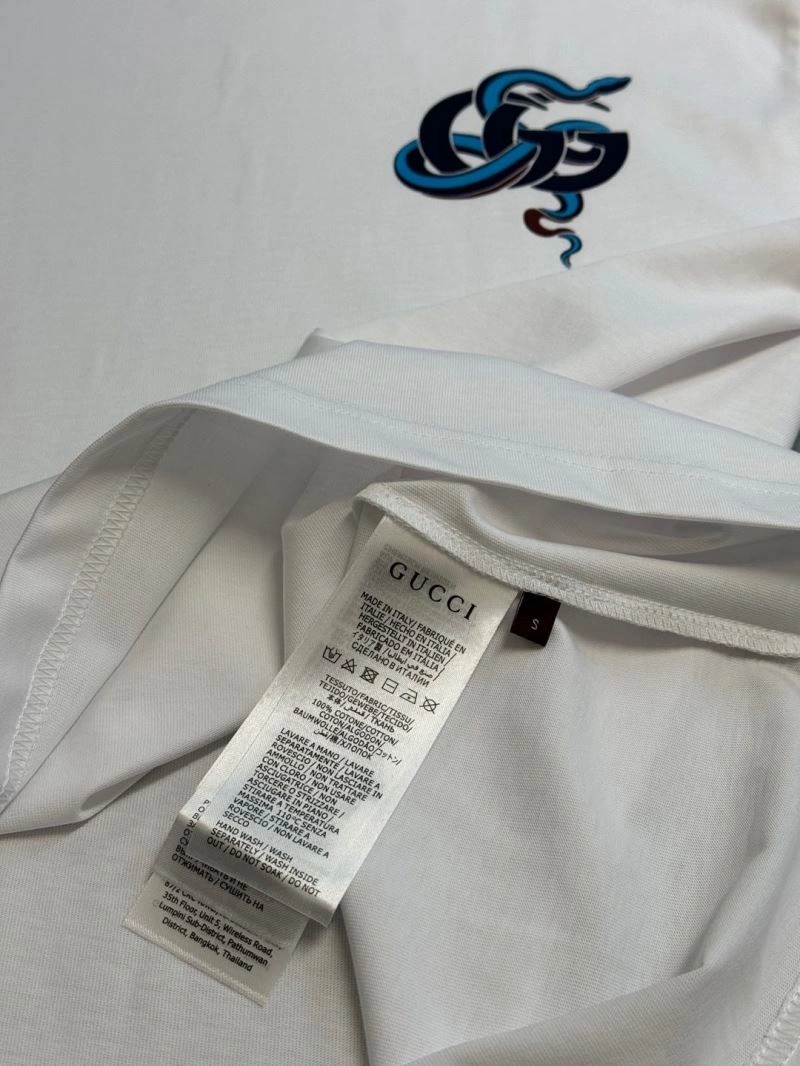 Gucci T-Shirts FreshLook 128374