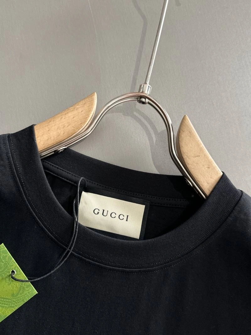 Tailored Gucci T-Shirts 128345
