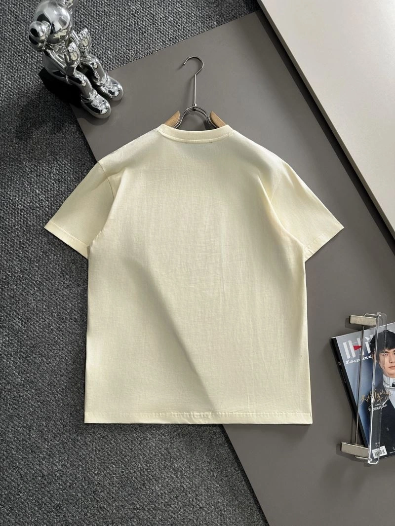 Gucci T-Shirts Breathable 128331