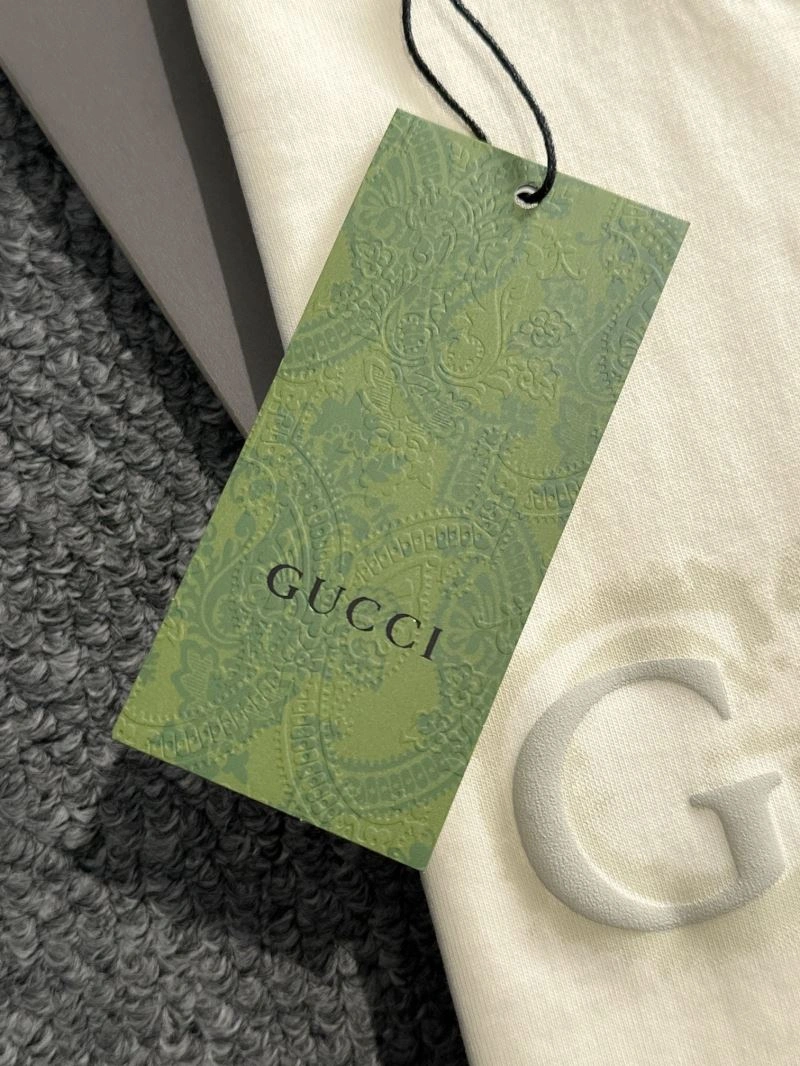 Gucci T-Shirts Breathable 128331
