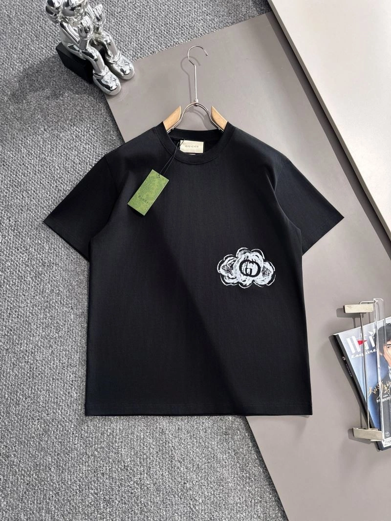 Gucci T-Shirts Versatile 128328
