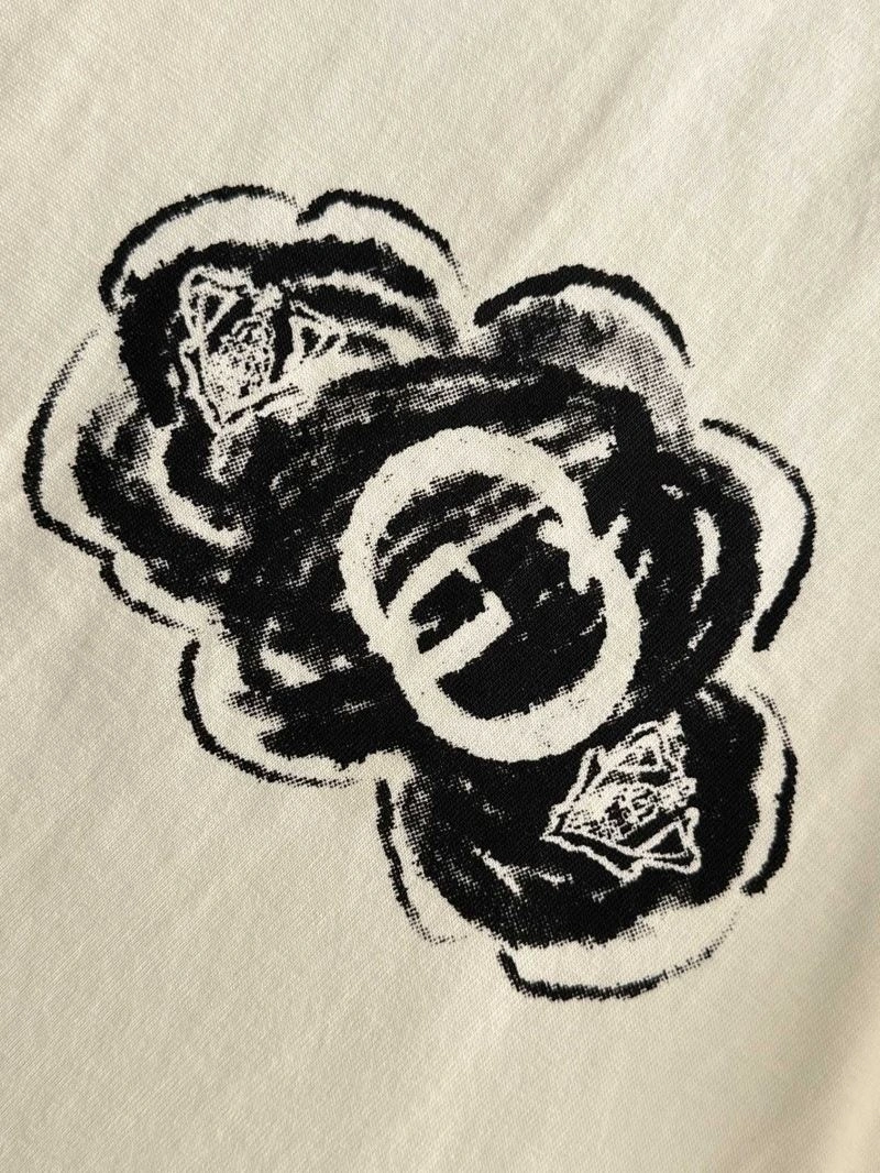 Versatile Gucci T-Shirts 128338