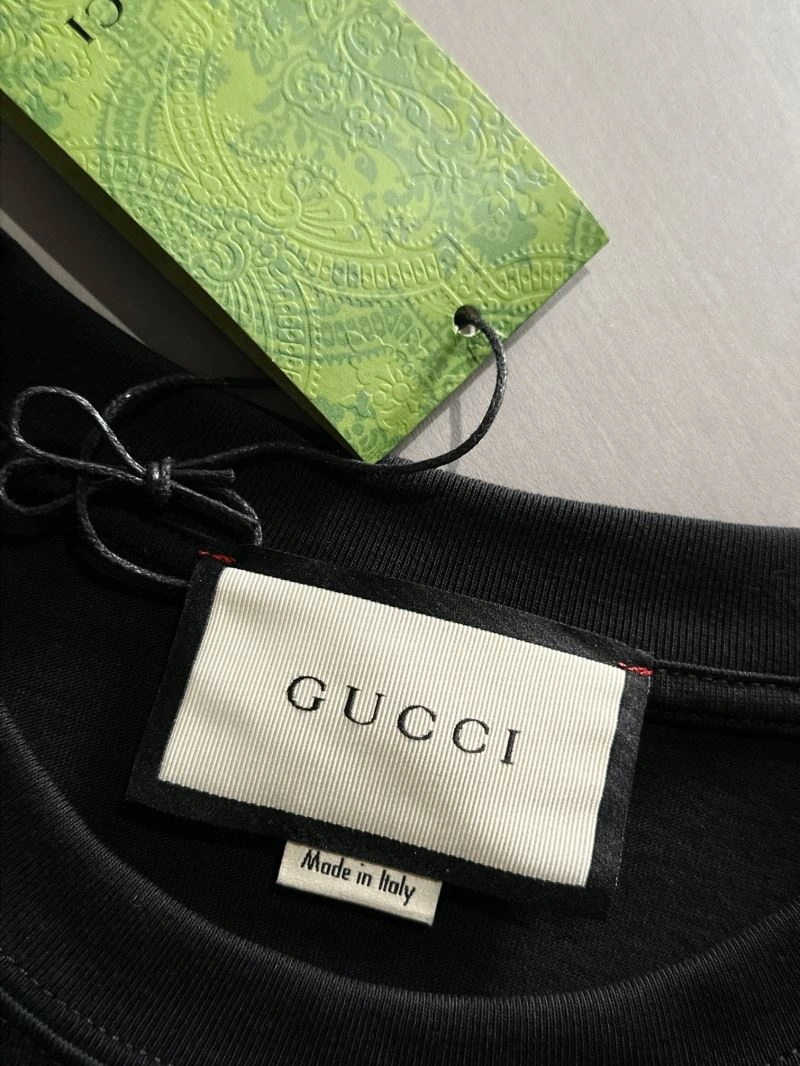 Gucci T-Shirts FreshLook 128327