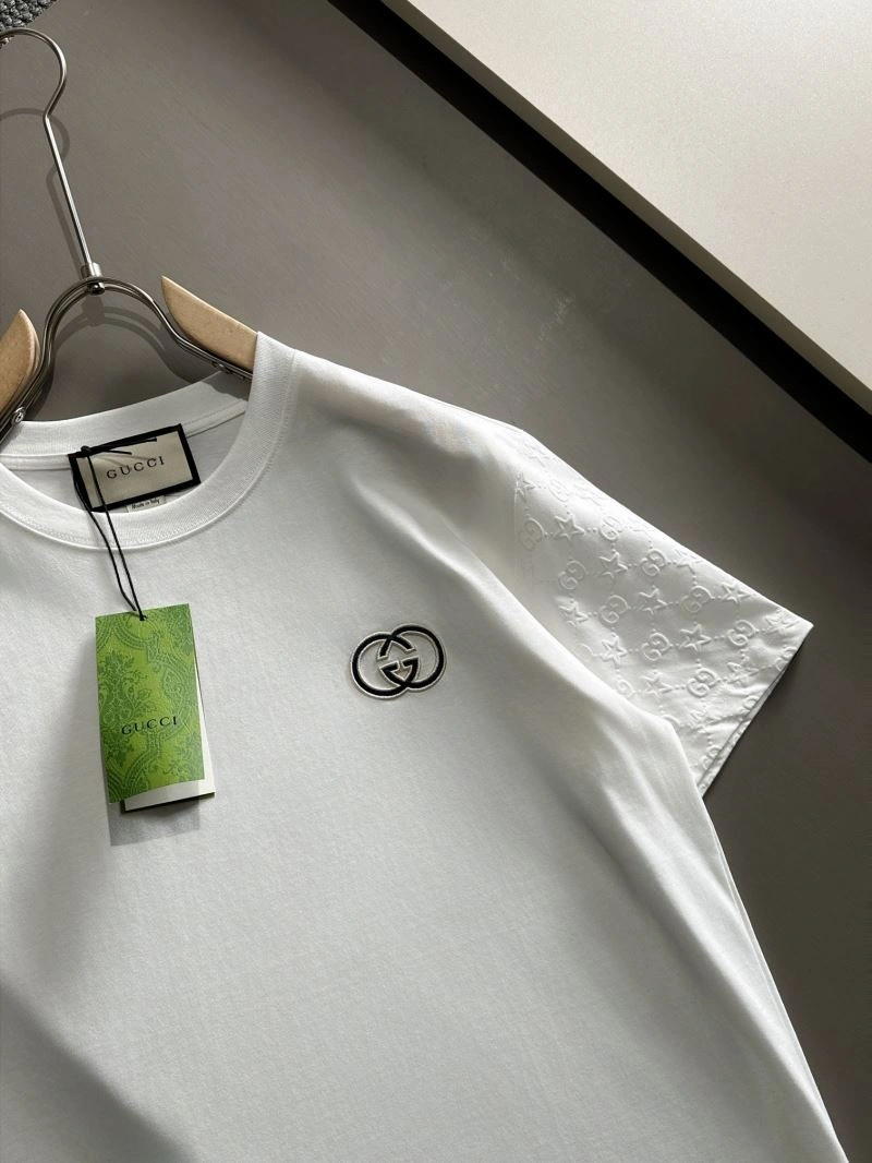 Cozy Gucci T-Shirts 128332