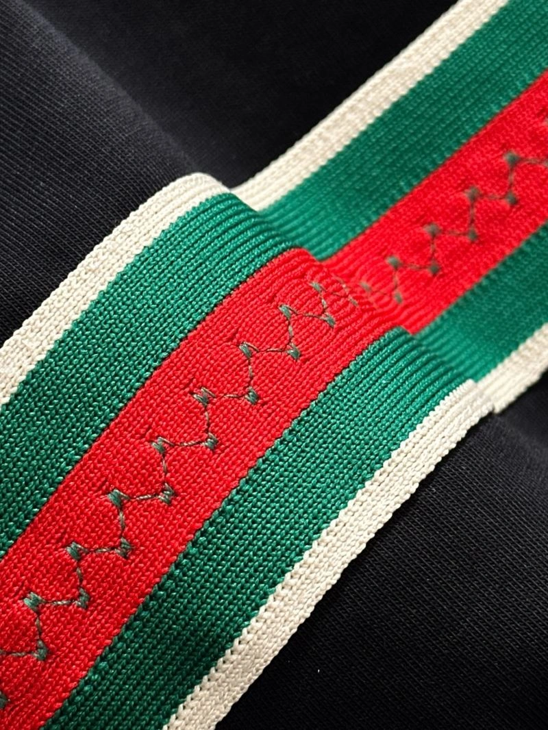 Gucci T-Shirts Chic 128318