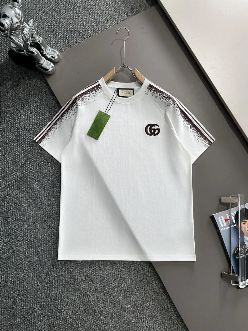 SmoothTexture Gucci T-Shirts 128311