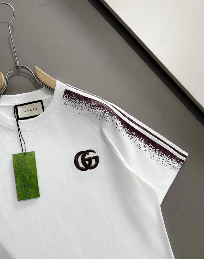 SmoothTexture Gucci T-Shirts 128311