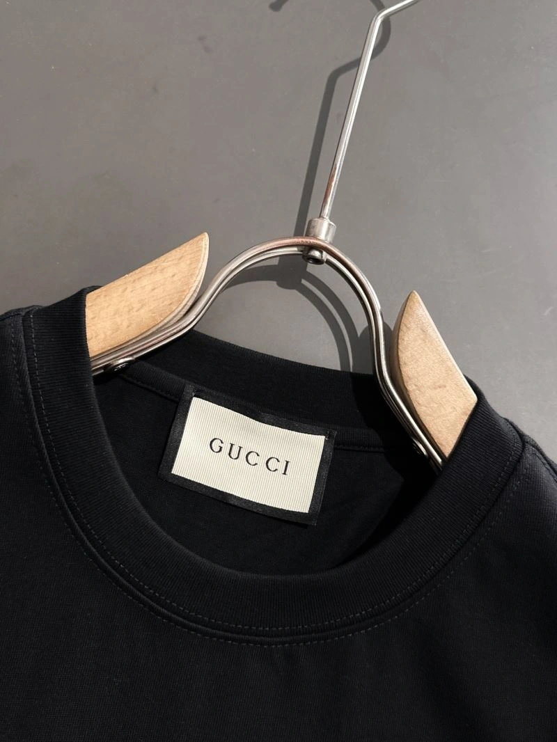 Gucci T-Shirts Timeless 128304