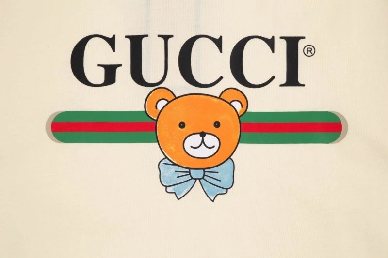 Sleek Gucci T-Shirts 128286