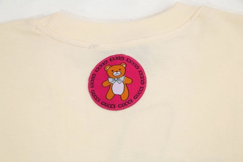 Sleek Gucci T-Shirts 128286
