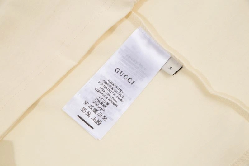 Sleek Gucci T-Shirts 128286