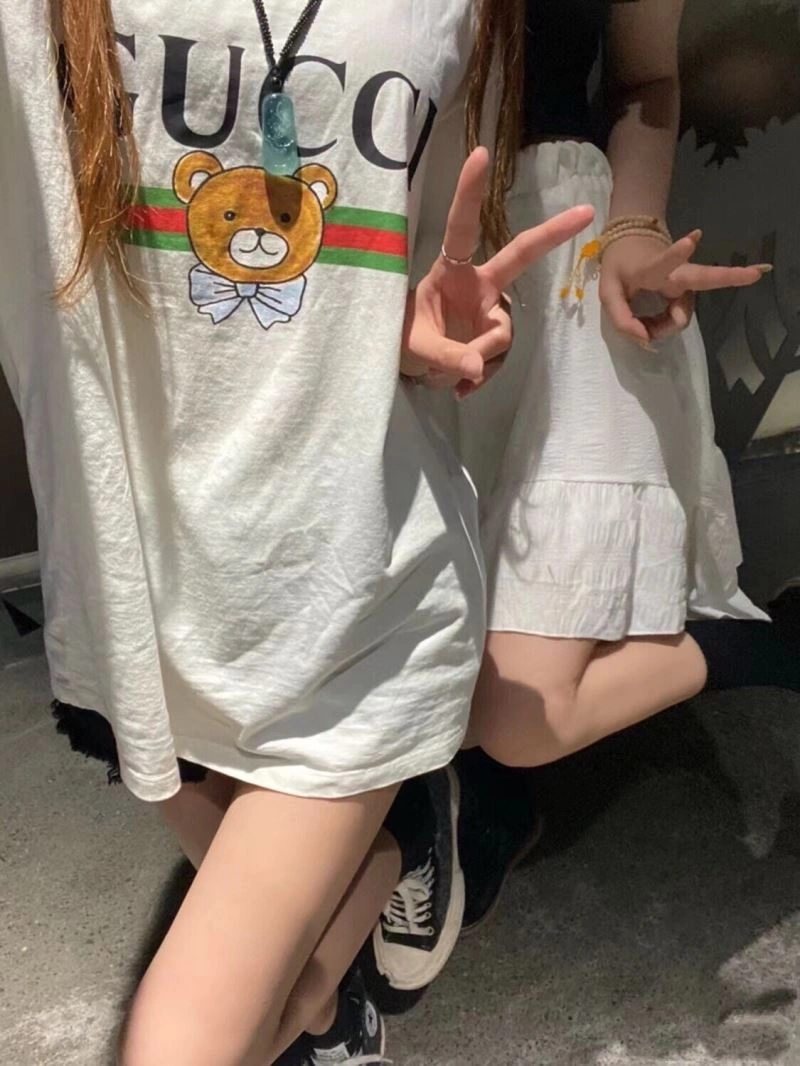 Sleek Gucci T-Shirts 128286
