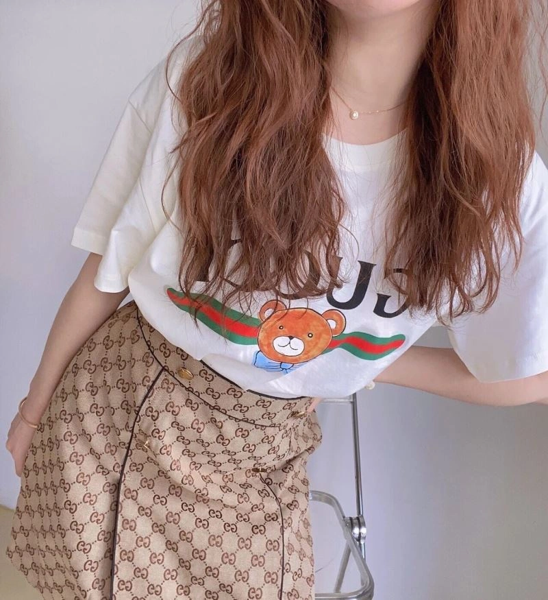 Sleek Gucci T-Shirts 128286