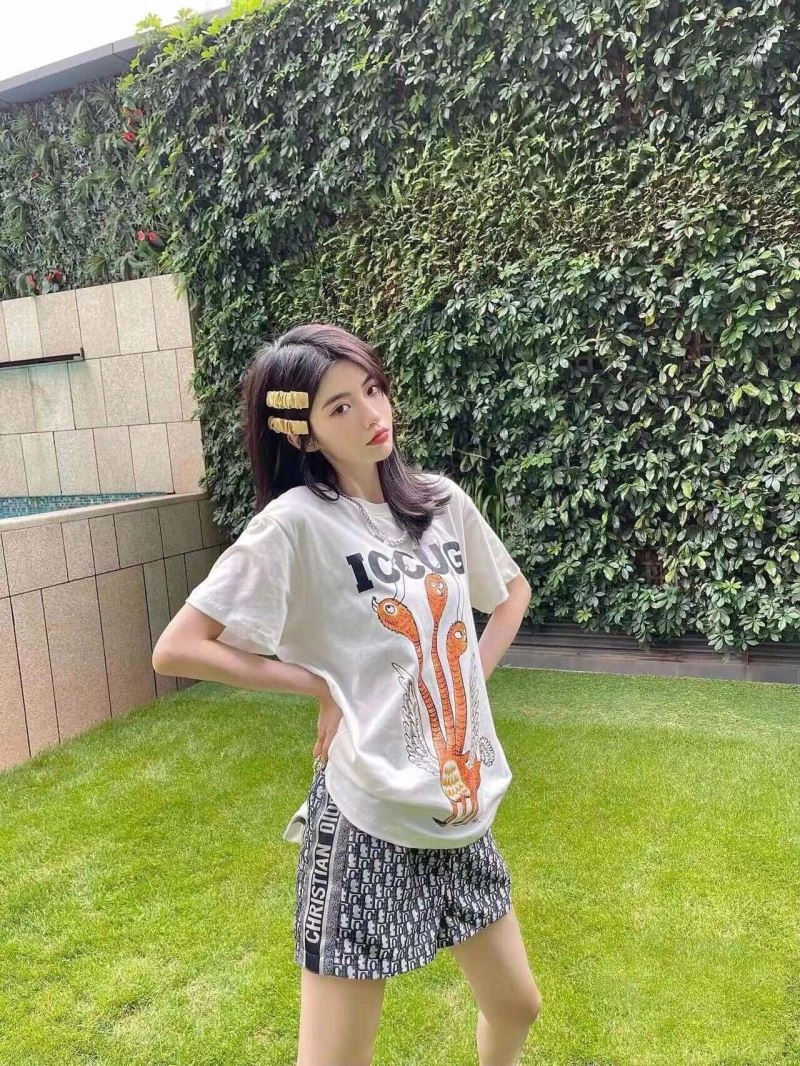Gucci T-Shirts Stylish 128297