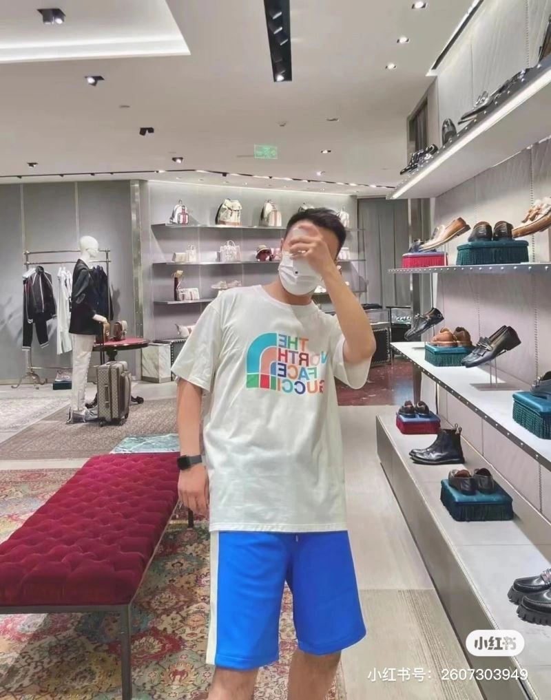 Gucci T-Shirts WrinkleFree 128266