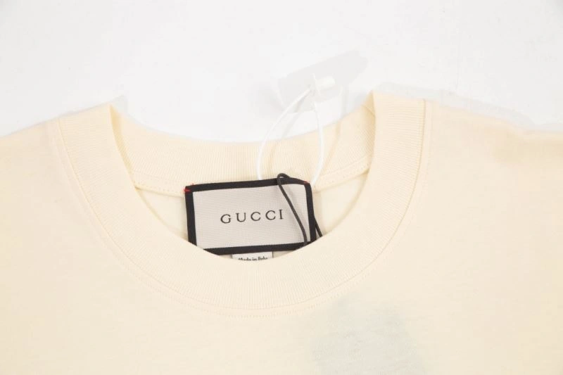 EyeCatching Gucci T-Shirts 128259