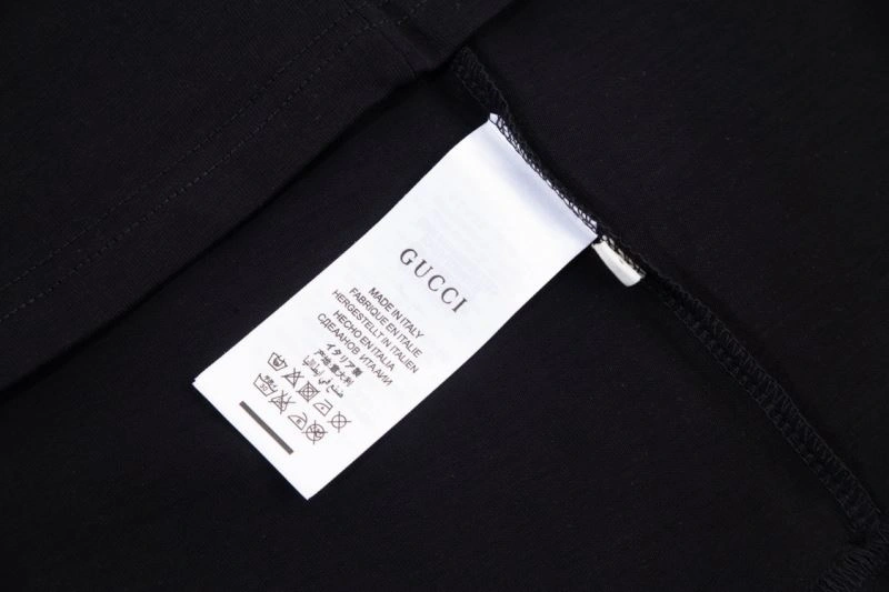 Gucci T-Shirts Comfortable 128258