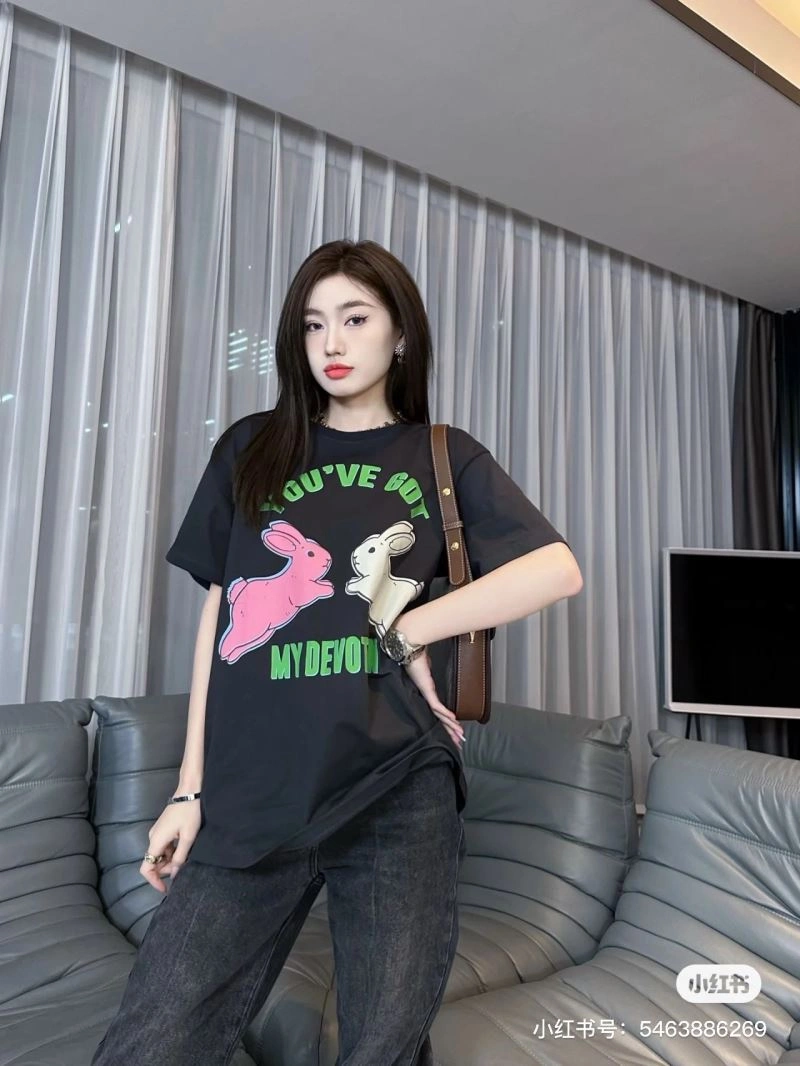 Gucci T-Shirts Comfortable 128258