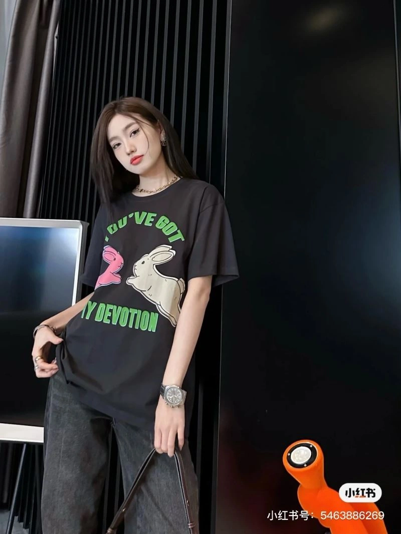 Gucci T-Shirts Comfortable 128258