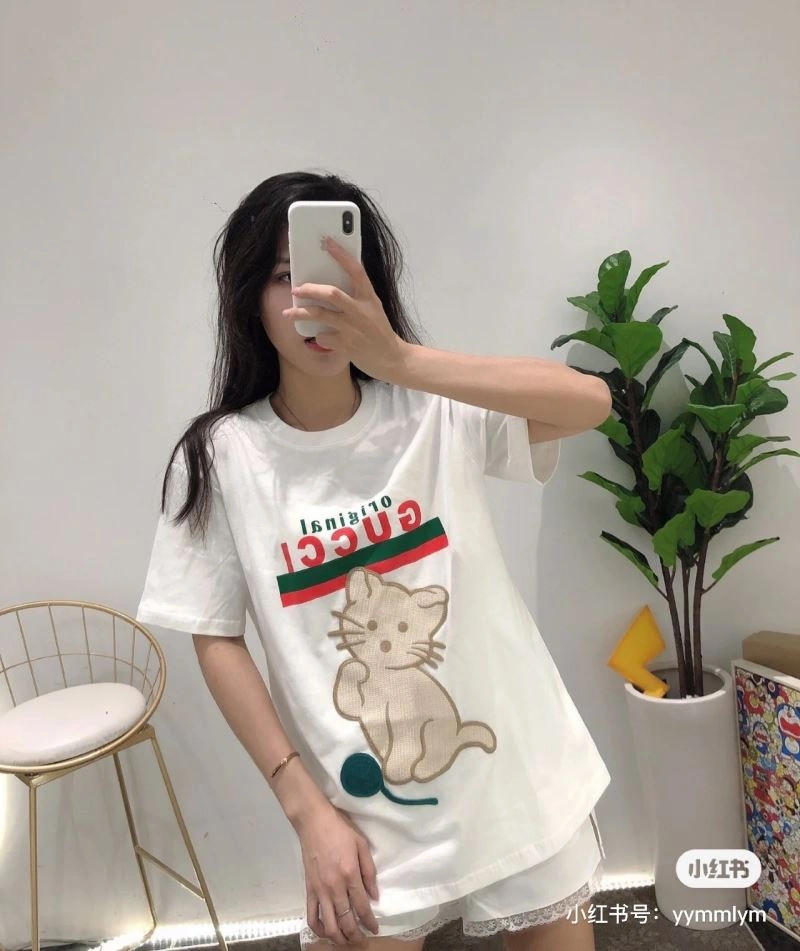 Fashionable Gucci T-Shirts 128249