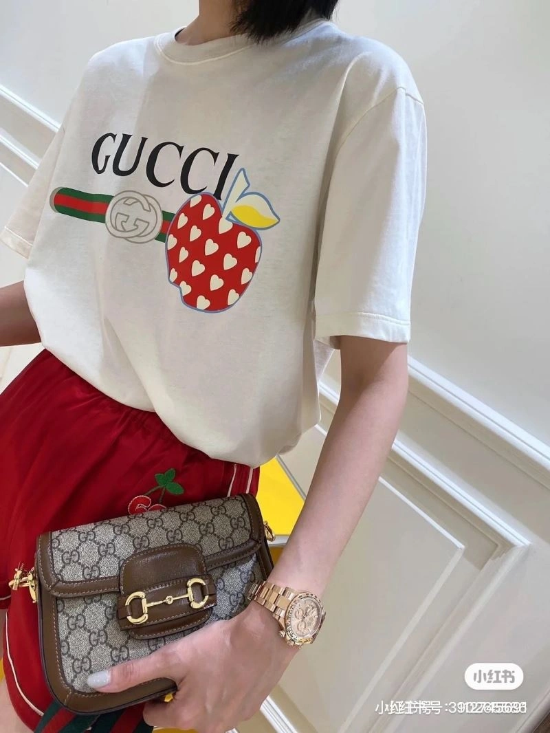 Gucci T-Shirts Breathable 128245