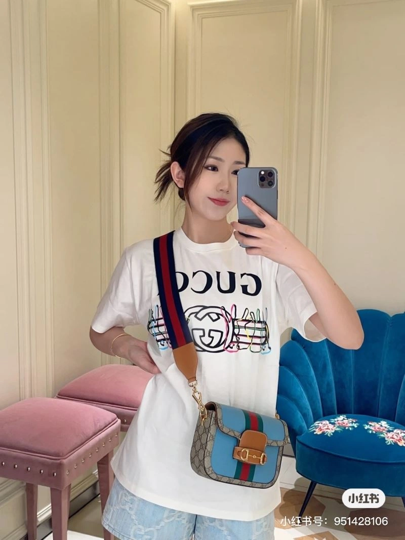 Sophisticated Gucci T-Shirts 128234