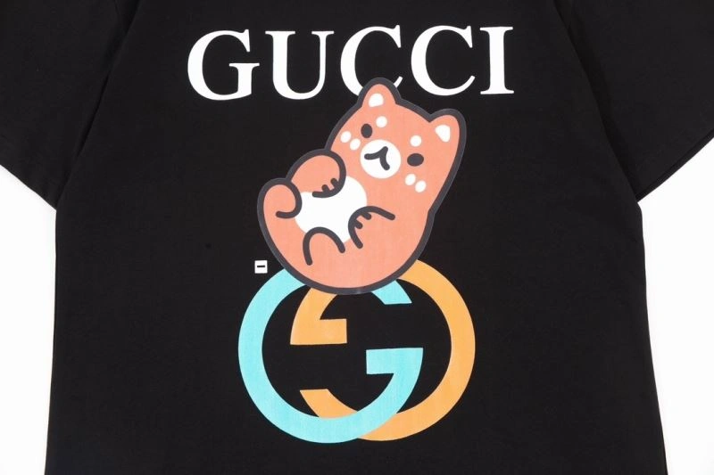 Gucci T-Shirts WeatherProof 128236
