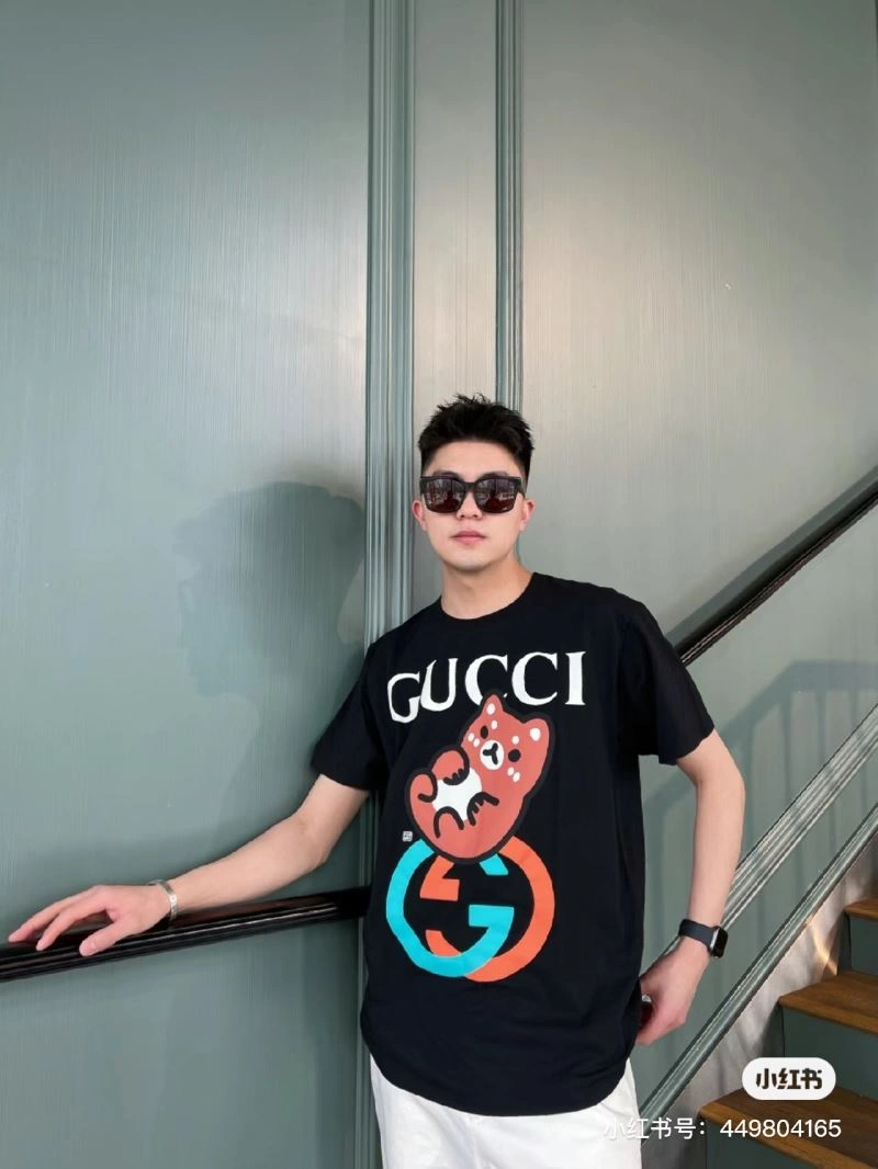 Gucci T-Shirts WeatherProof 128236