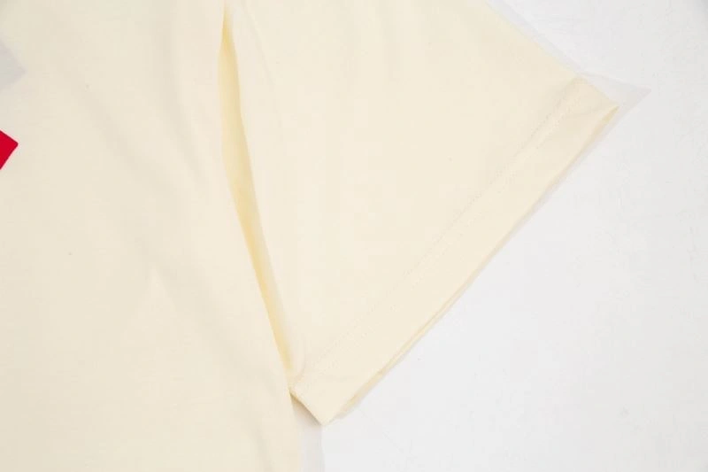 Gucci T-Shirts Durable 128221