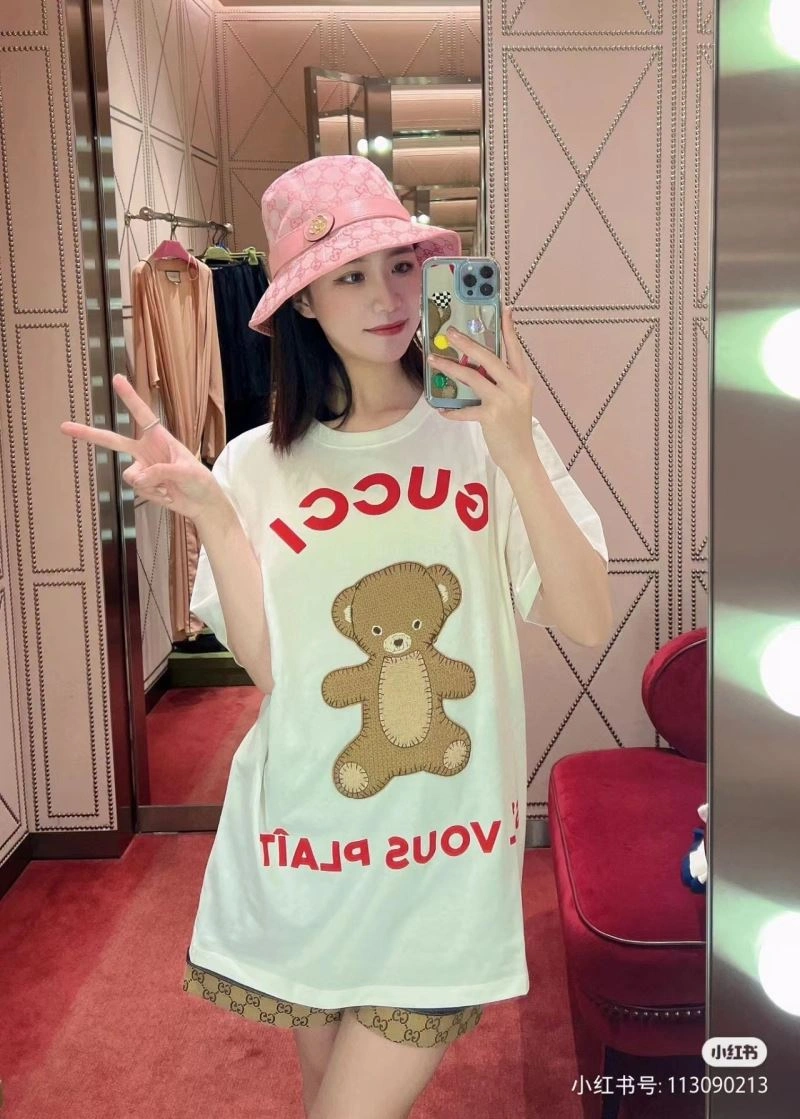 Gucci T-Shirts Durable 128221