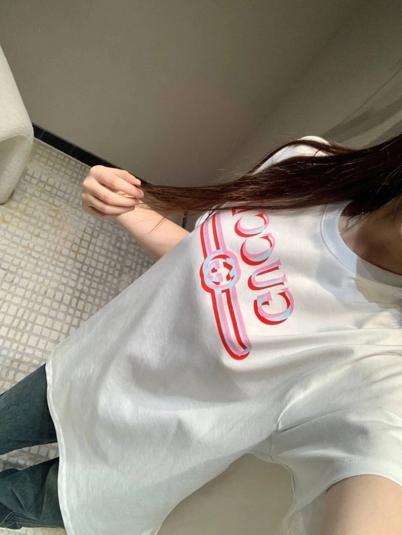 Gucci T-Shirts Sporty 128207