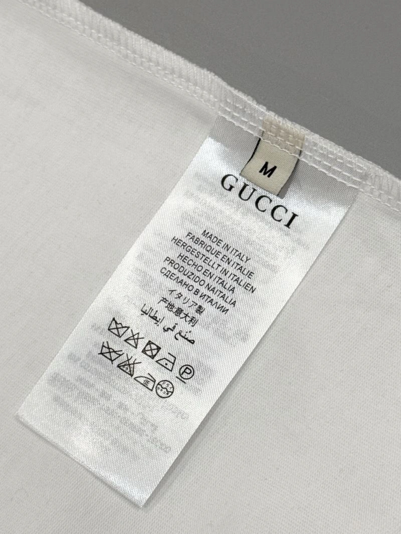 Gucci T-Shirts Comfortable 128190