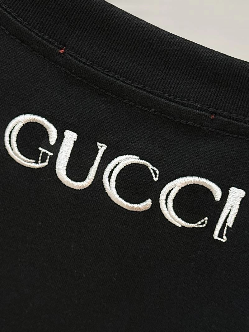 Gucci T-Shirts FashionForward 128194