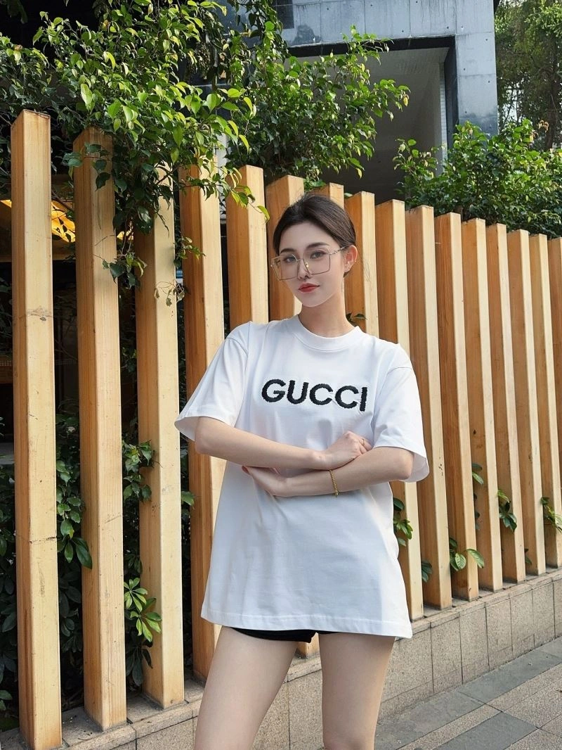 Stretchable Gucci T-Shirts 128196