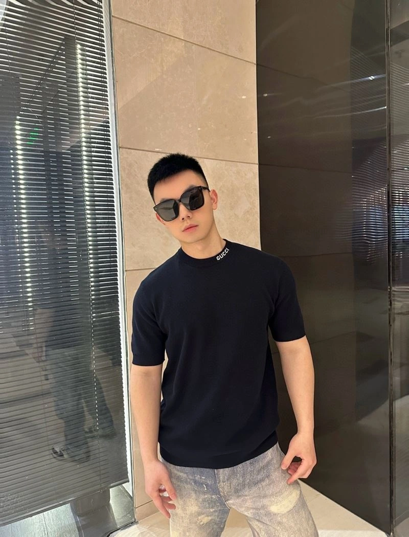 Casual Gucci T-Shirts 128200