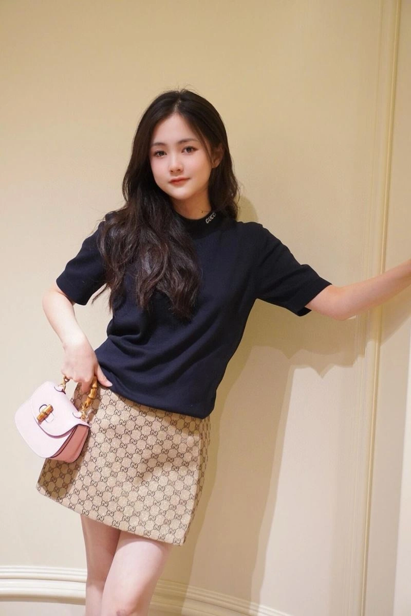 Casual Gucci T-Shirts 128200