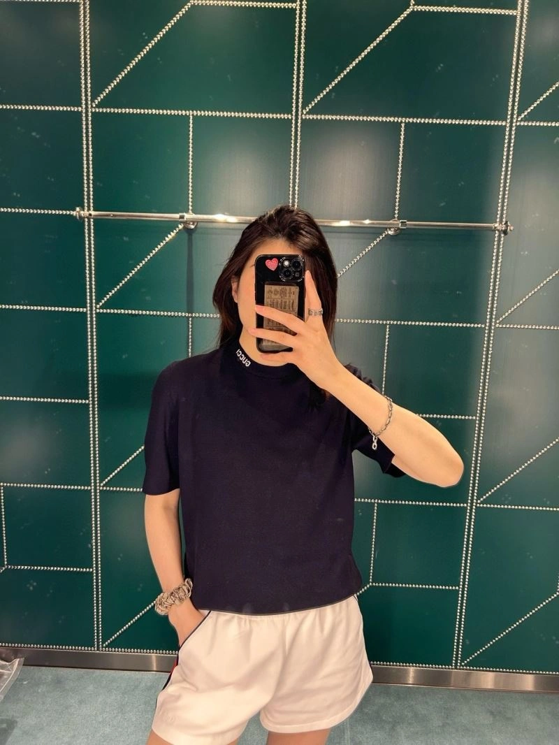 Casual Gucci T-Shirts 128200