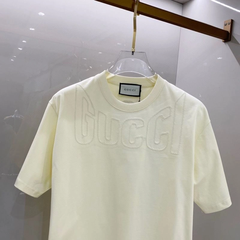 Flexible Gucci T-Shirts 125049